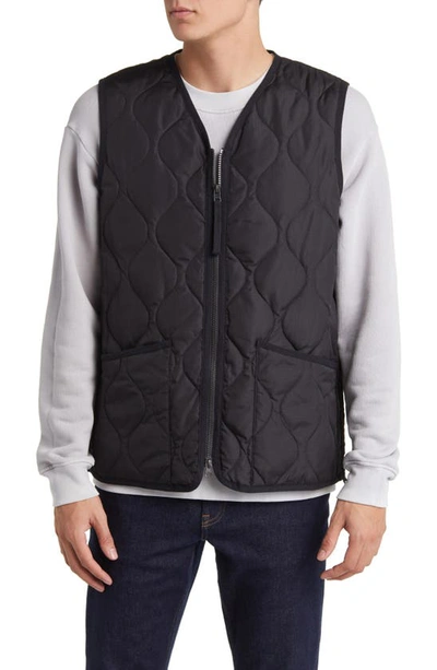 Taion Military Onion Quilt Water Repellent 800 Fill Power Down Vest In Black