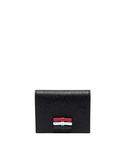 Shop Thom Browne 3-bow Double Card Holder In Pebble Grain Leather - L10, H8 Accessories In Black