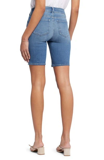 Nydj Plus Briella Womens Faded Denim Denim Shorts In Fairmont