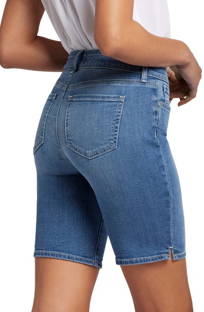 Nydj Plus Briella Womens Faded Denim Denim Shorts In Fairmont