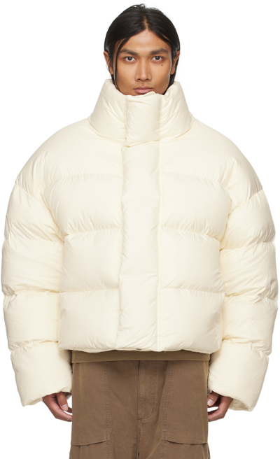 Entire Studios High Collar Padded Quilted Jacket In Cream