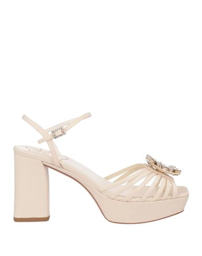 Shop Roger Vivier Woman Sandals Beige Size 8 Leather