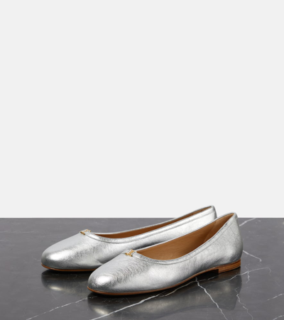 Shop Chloé Marcie Metallic Leather Ballet Flats In Silver