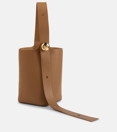 Shop Loewe Pebble Medium Leather Bucket Bag In Brown