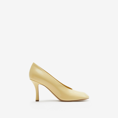 Shop Burberry Leather Baby Pumps In Daffodil