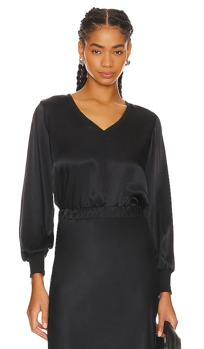 Shop Nation Ltd Ayra Dressed Up V-neck In Black