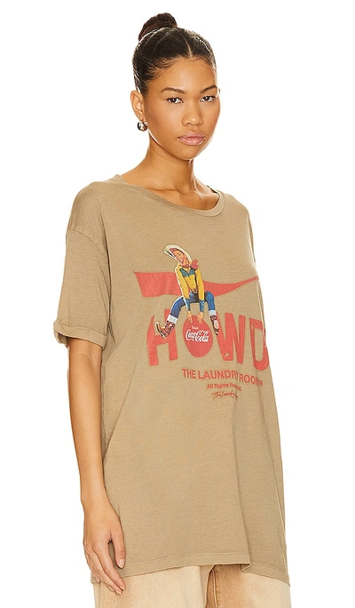 The Laundry Room Howdy Coke Oversized Tee In Camel Gold