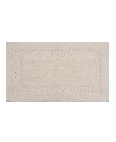 Home Weavers Classy Bath Rug, 21" X 34" In Ivory