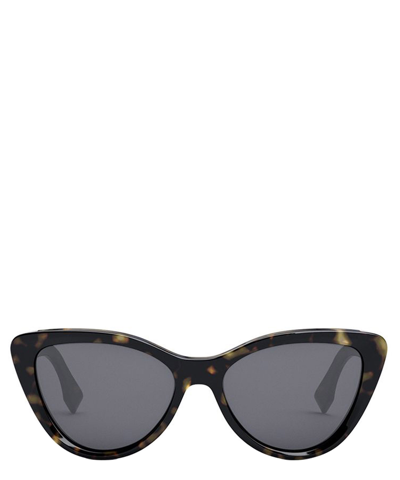 Shop Fendi Sunglasses Fe40087u In Crl