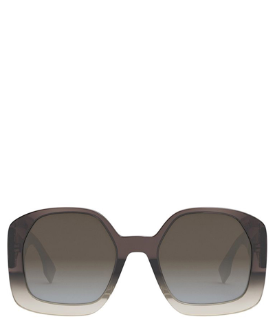Shop Fendi Sunglasses Fe40048u In Crl