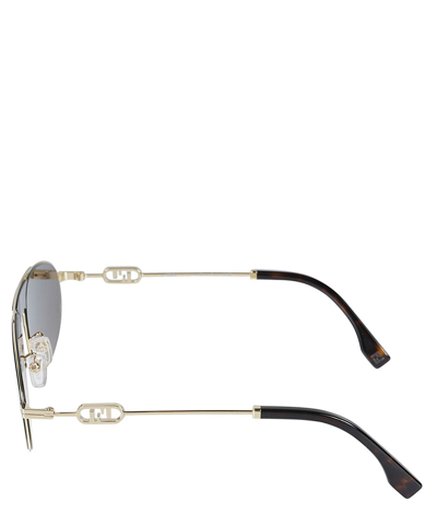 Shop Fendi Sunglasses Fe40072u In Crl