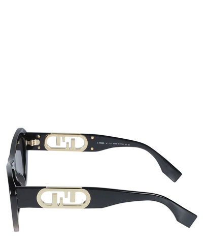 Shop Fendi Sunglasses Fe40064i In Crl