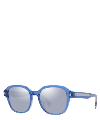 Shop Fendi Sunglasses Fe40002u In Crl