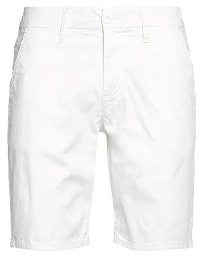 Shop Guess Man Shorts & Bermuda Shorts White Size 28 Cotton, Elastane