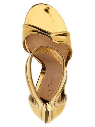 Shop Gianvito Rossi Lucrezia Sandals In Gold