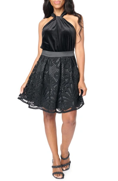 Gibsonlook Lovely In Black