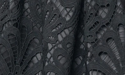 Gibsonlook Lovely In Black