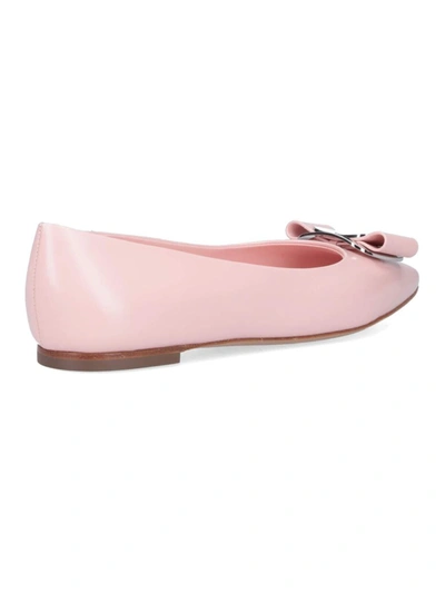 Ferragamo Buckle Pointed Toe Ballerina Shoes In Pink