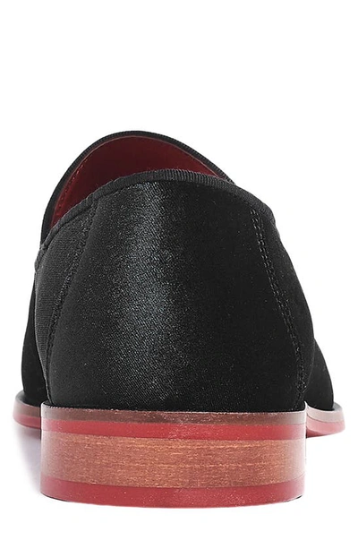 Carlos Santana Prince Velvet Loafer In Black