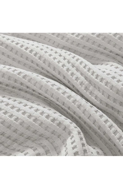 Kenneth Cole Waffle Comforter & Sham Set In Grey