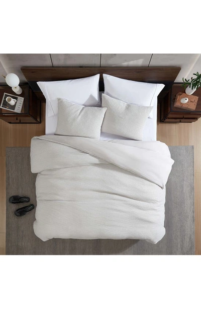Kenneth Cole Waffle Comforter & Sham Set In Grey