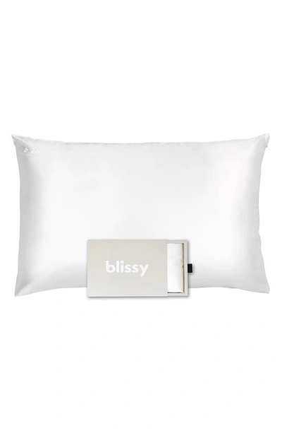 Shop Blissy Mulberry Silk Pillowcase In Pure White