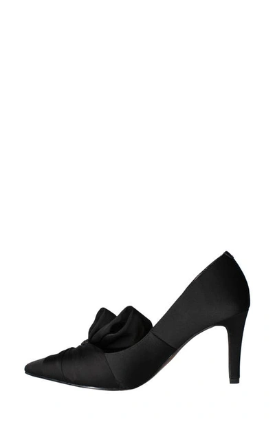 J. Reneé Hirisha Pointed Toe Pump In Black