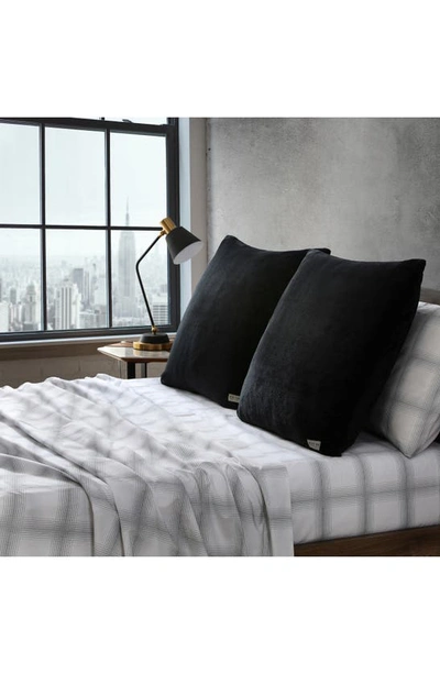 Shop Kenneth Cole 2-pack Pillowcases In Black