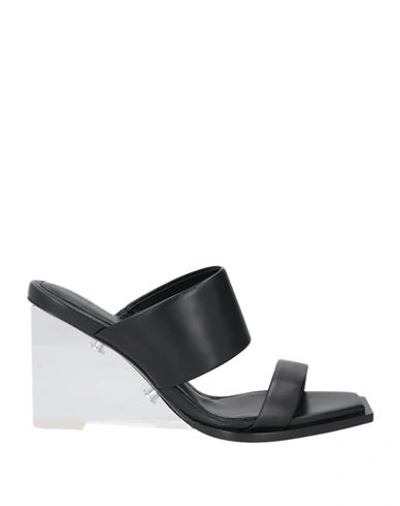 Alexander Mcqueen Leather Sandal In Black