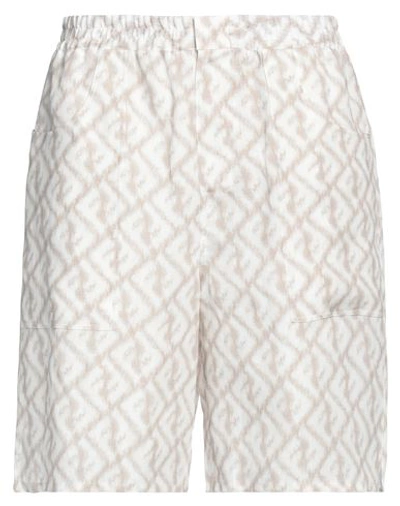 Shop Fendi Man Shorts & Bermuda Shorts Beige Size 34 Linen