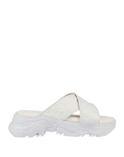 Shop N°21 Woman Sandals Off White Size 8 Soft Leather
