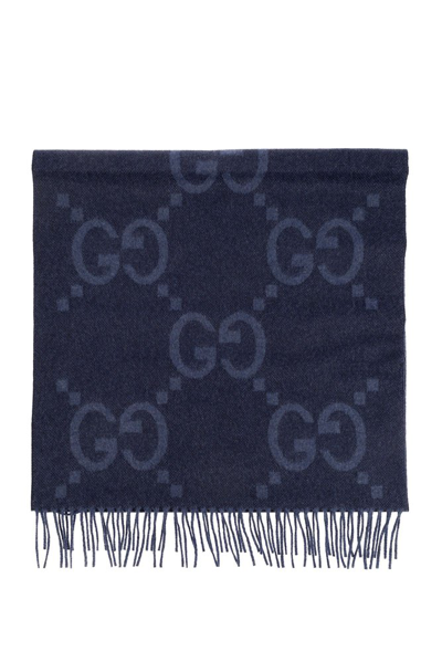 Shop Gucci Gg Jacquard Fringed Scarf In Navy
