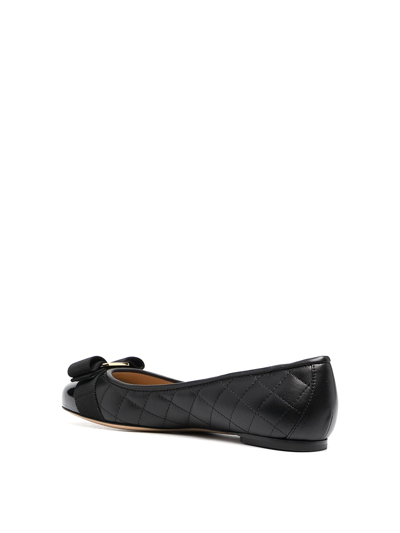 Ferragamo Ballet Flats Varina Patent Leather In Negro