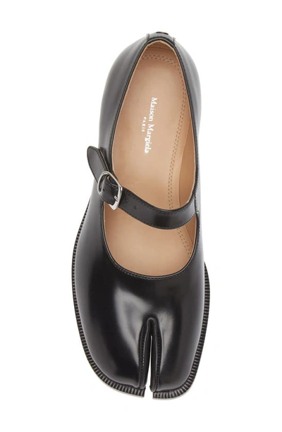Maison Margiela Bovine Leather Mary Jane Pumps With Sheepskin Detailing And Elegant Buckle Closure In Black