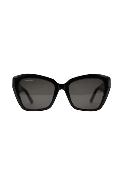 Shop Balenciaga Rive G Cat Sunglasses Accessories In Black