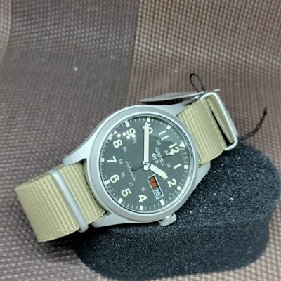 Pre-owned Seiko 5 Sports Srpg35k1 Field Sports Style Nylon Military Style Men Sport Watch