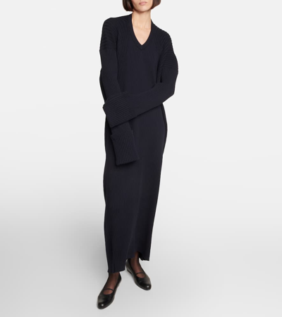 The Row Marion Leather Ballerina Loafers In Black
