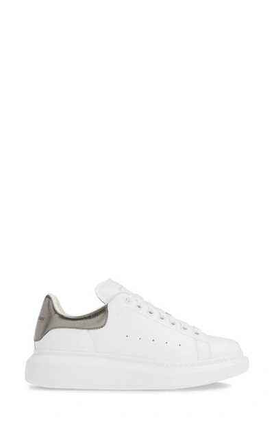 Shop Alexander Mcqueen Oversized Sneaker In White/ Black Pearl