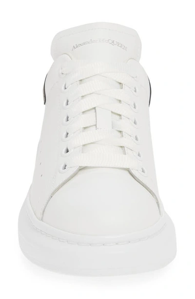 Alexander Mcqueen Oversized Sneaker In White/ Black Pearl