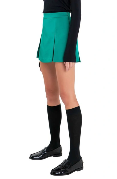 English Factory Pleat Front Satin Miniskort In Green