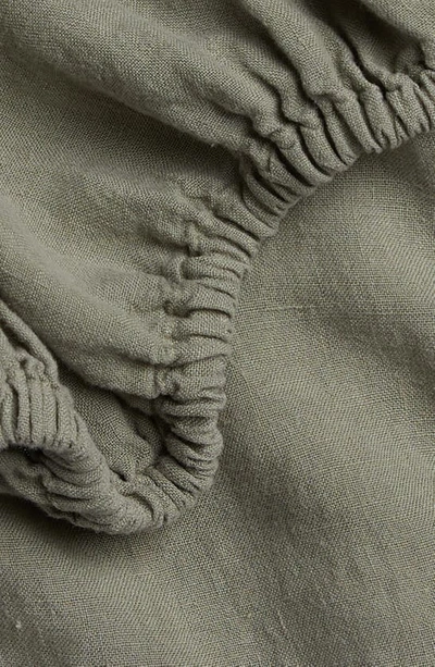 Parachute Linen Fitted Sheet In Moss