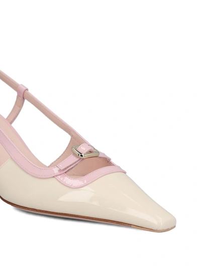 Shop Roger Vivier Low Shoes In C019(cire'')+m427(teen Pink)