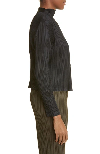 Shop Issey Miyake Monthly Colors December Pleated Cardigan In Black