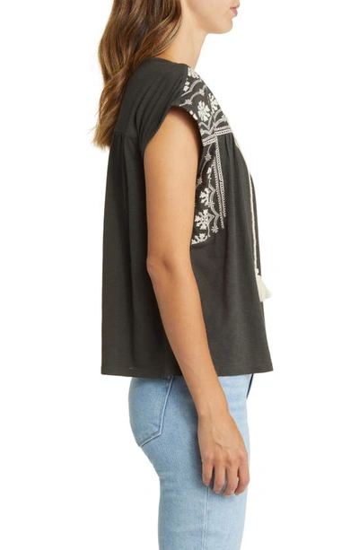Lucky Brand Embroidered Cotton Blend Peasant Top In Raven