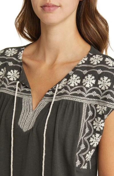 Lucky Brand Embroidered Cotton Blend Peasant Top In Raven