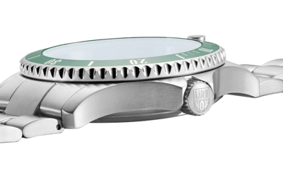 Pre-owned Luminox Xs.0937 Green Ceramic Day Date Stainless Steel 42 Mm Auto Men's Watch