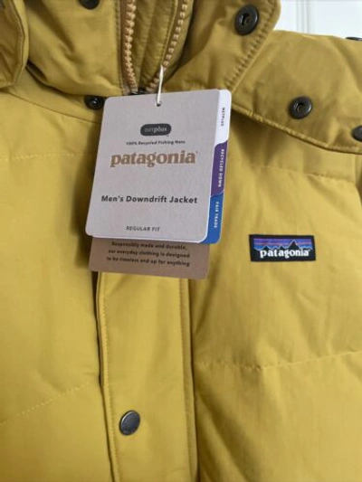 Pre-owned Patagonia Men's Size Xl Downdrift Insulated Full Zip Hooded Jacket Cabin Gold
