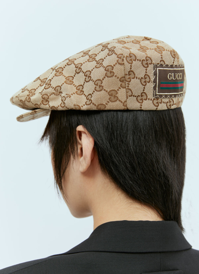 Shop Gucci Women Original Gg Canvas Flat Cap In Cream