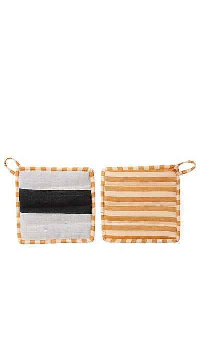 Shop Minna Sol Potholder In Honey