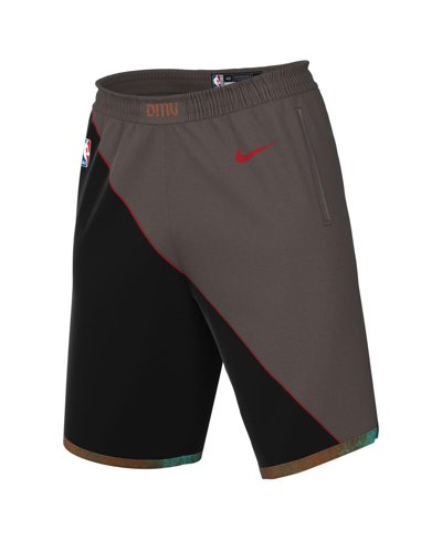 Shop Nike Men's  Black Washington Wizards 2023/24 City Edition Swingman Shorts